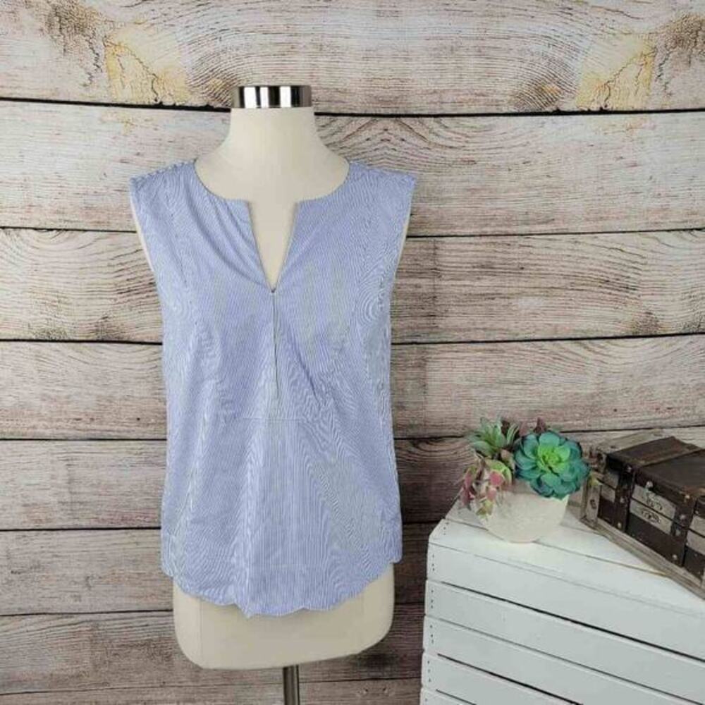 5/$25 J. Crew Printed Scalloped Shell - Size 0 / Extra Small